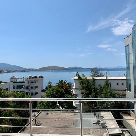 Hotel Piazza Sarandë Eksteriør billede