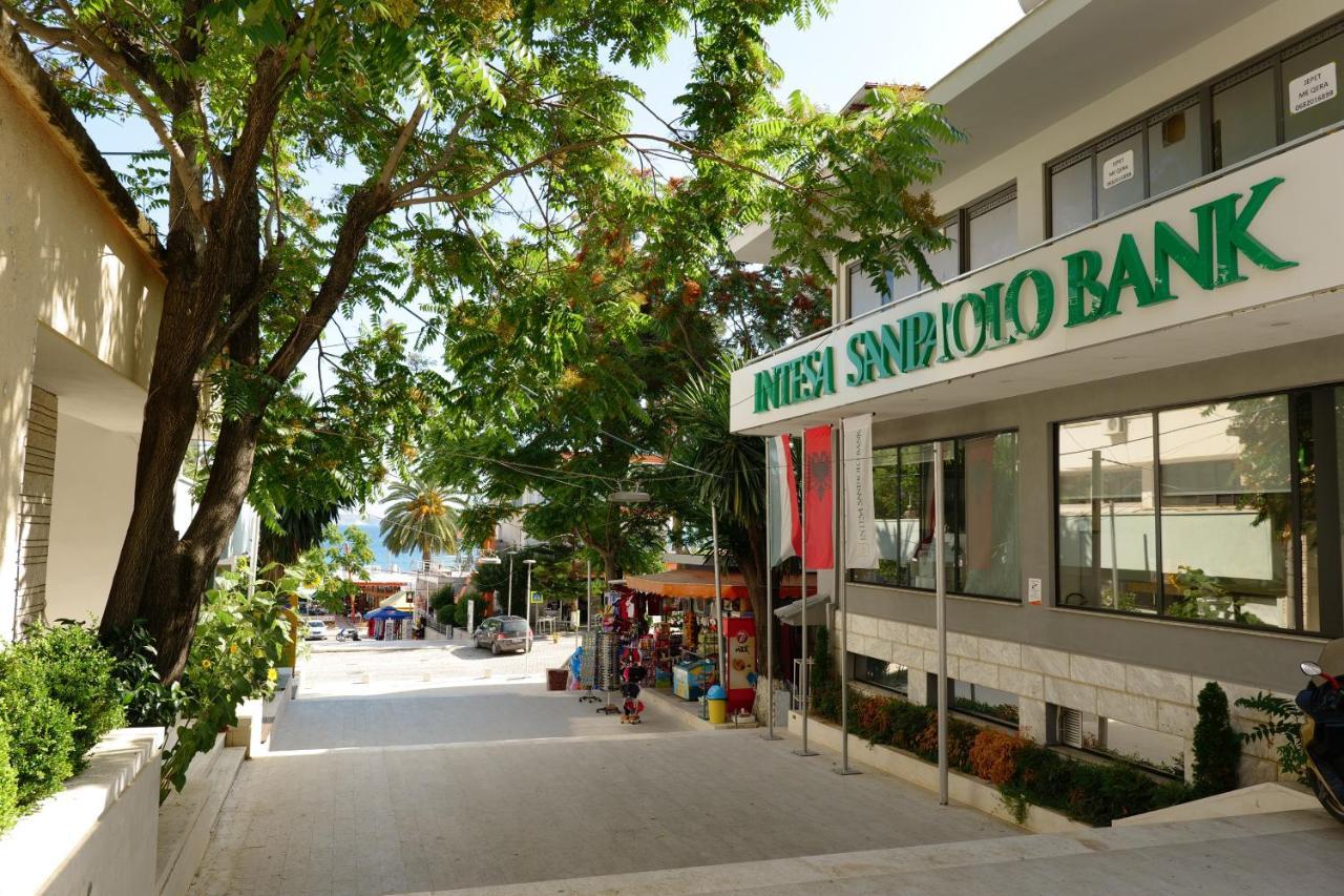 Hotel Piazza Sarandë Eksteriør billede